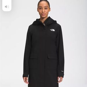 The North Face Women’s City Breeze Rain Parka II